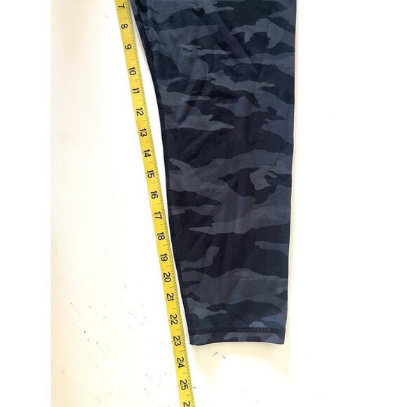 Athleta Elation 7/8 Camo Tight - Picture 8 of 11